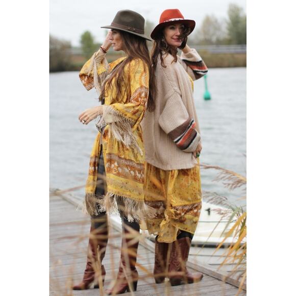 ♲ Spell Mystic Tasseled Robe in Sunflower - Picture 1 of 7